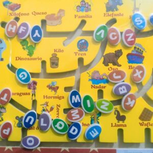 متاهه حروف ايطالي