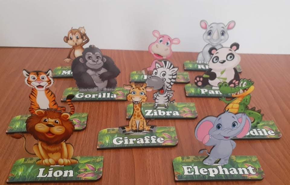 مجسمات خشبيه